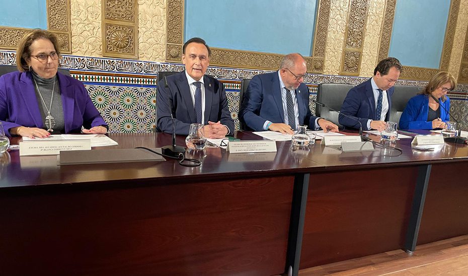 La adhesión de la Universidad de Córdoba a Andalucía Logistics fomentará la innovación del sector