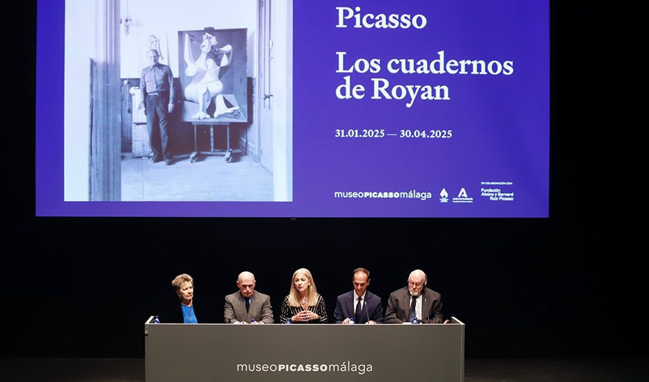 El Museo Picasso expone juntos por vez primera los ocho cuadernos dibujados por el artista en Royan