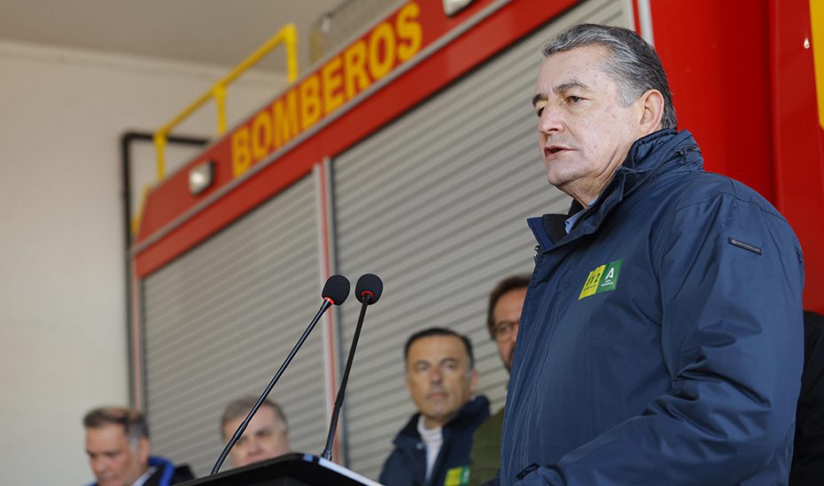 La Junta aprobará el martes 11 el nuevo sistema de acceso y formación de bomberos en Andalucía