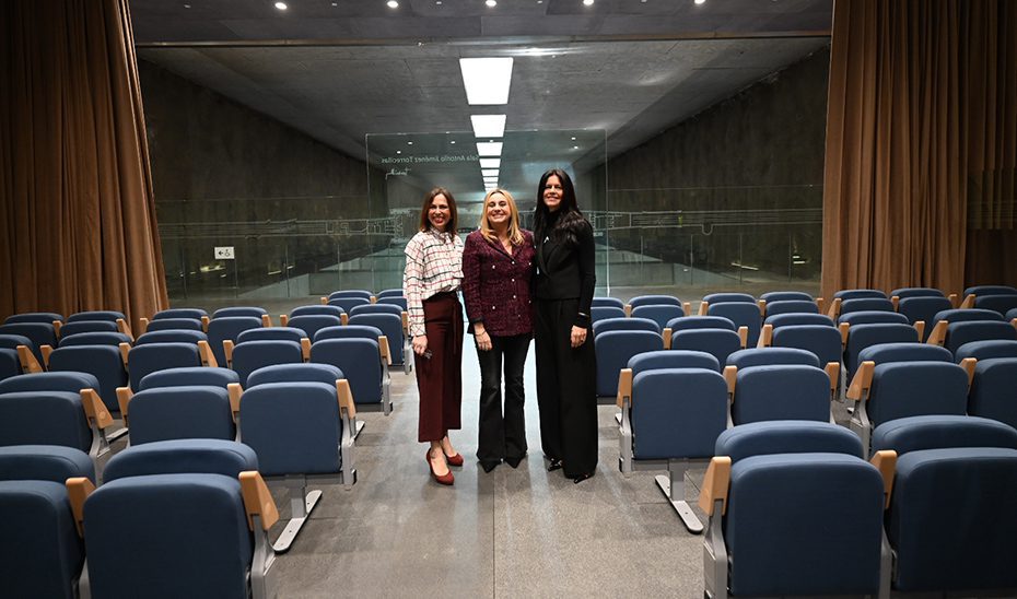 Metro de Granada abre una puerta a la cultura con la nueva sala multiusos Jiménez Torrecillas