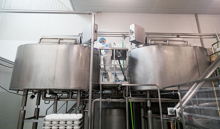 La industria andaluza crece de forma sostenible al reducir el consumo energético un 11% en 2023