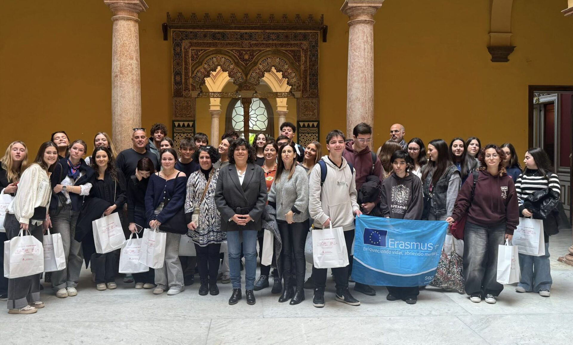 Treinta alumnos del programa europeo Erasmus+ visitan Sanlúcar