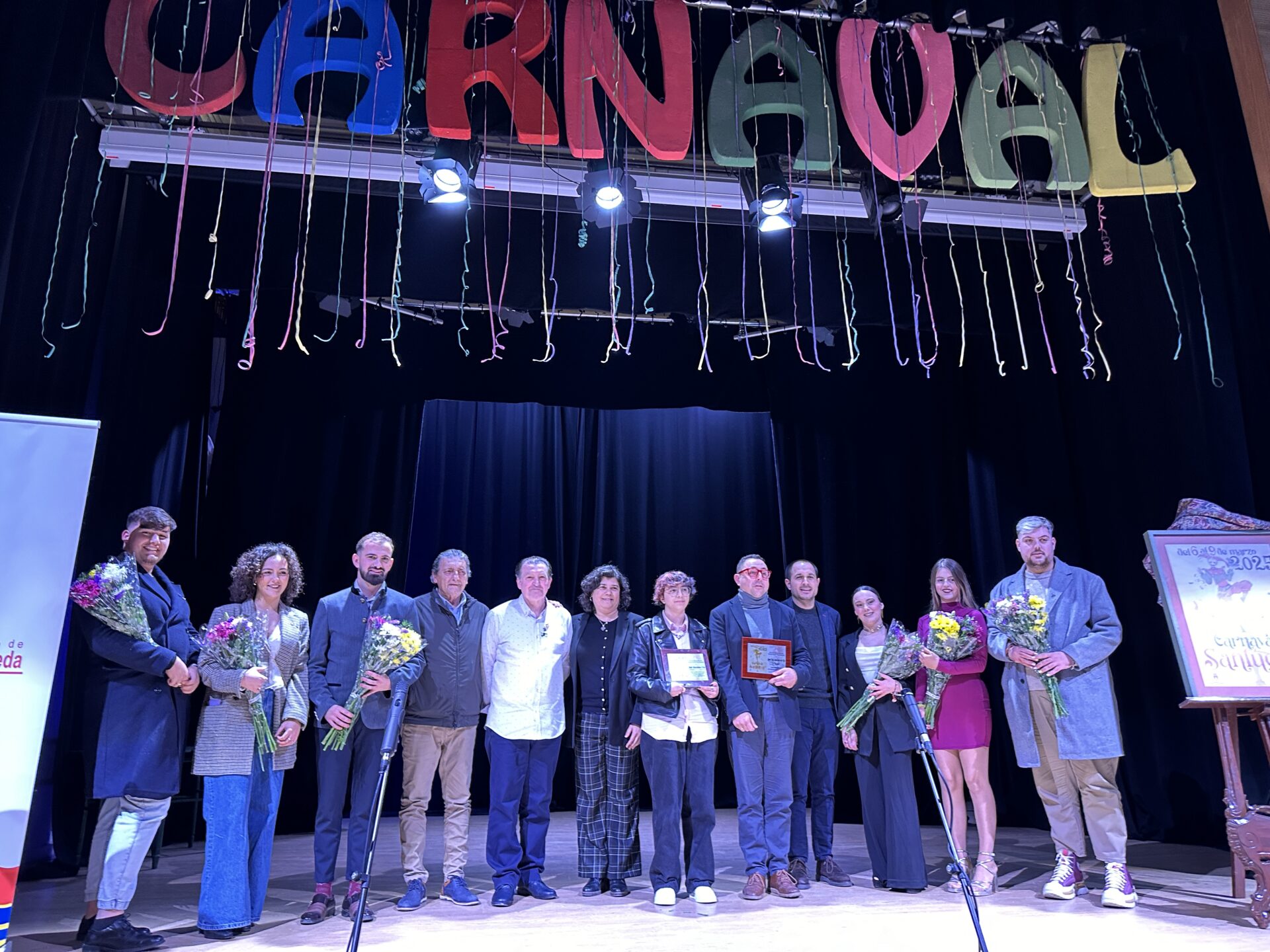 La obra de un alumno del IES Francisco Pacheco anuncia el Carnaval de Sanlúcar 2025