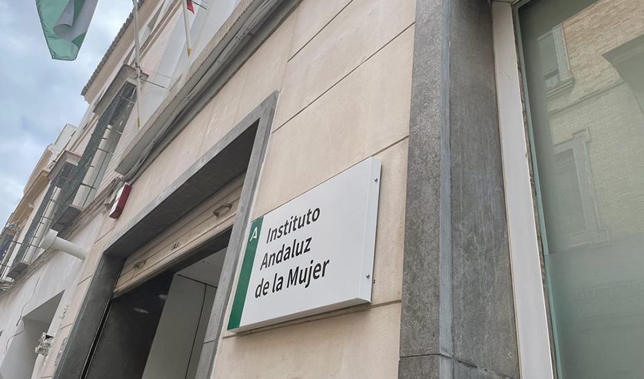 La Junta lanza una formación dirigida al profesorado para fomentar el emprendimiento entre las alumnas