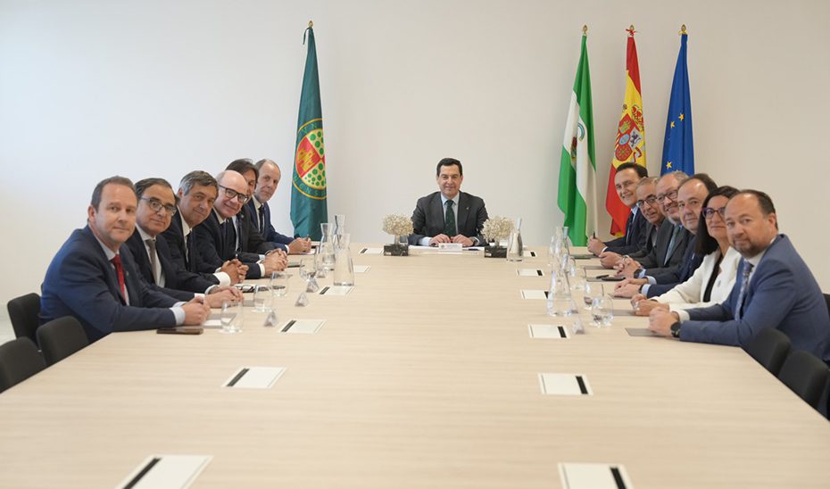 Moreno destaca el compromiso con las universidades públicas andaluzas que dispondrán en 2025 de una financiación de 1.750 millones