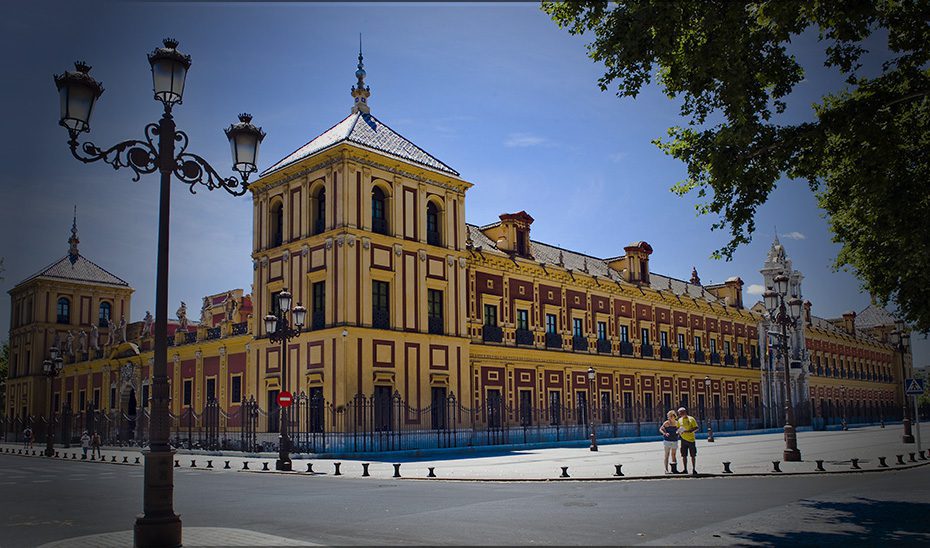 La Junta encomienda al IAPH la restauración de las fachadas del Palacio de San Telmo