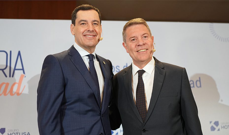 Moreno apuesta por un turismo sostenible como motor económico y social y destaca su impacto en Andalucía alcanzando en 2024 los 30.000 millones