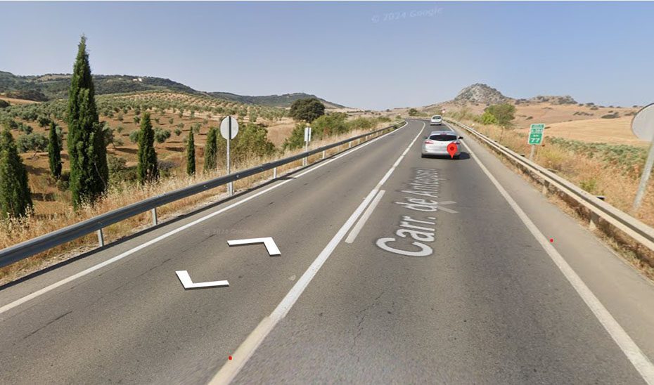 Una fallecida, tres heridos graves y uno leve en un accidente en la A-384 en Olvera