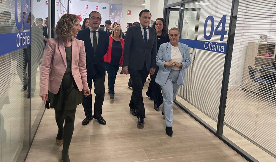 El Gobierno andaluz refuerza sus servicios de apoyo al emprendimiento con el CADE de Fuengirola