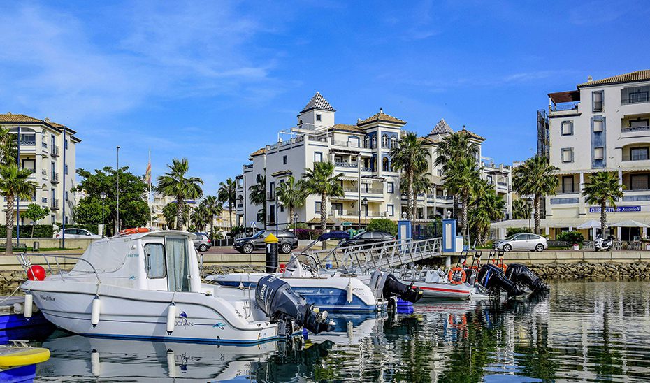 Andalucía estudia un nuevo modelo de gestión de los fondeos ecológicos que garantice la conservación de hábitats