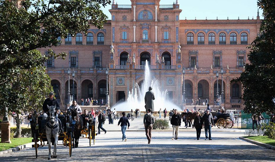 Los hoteles alcanzan una ocupación del 78,4% en el puente del 1 de mayo, con más de 820.000 estancias