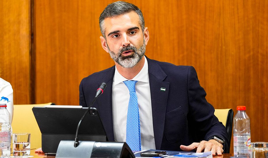 Andalucía aumentará en casi 100 millones la previsión de arreglo de caminos rurales del periodo 2014-2020