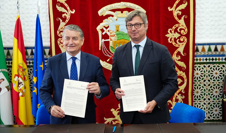 El Gobierno andaluz firma un protocolo para poner en marcha un nodo tecnológico en Puente Genil