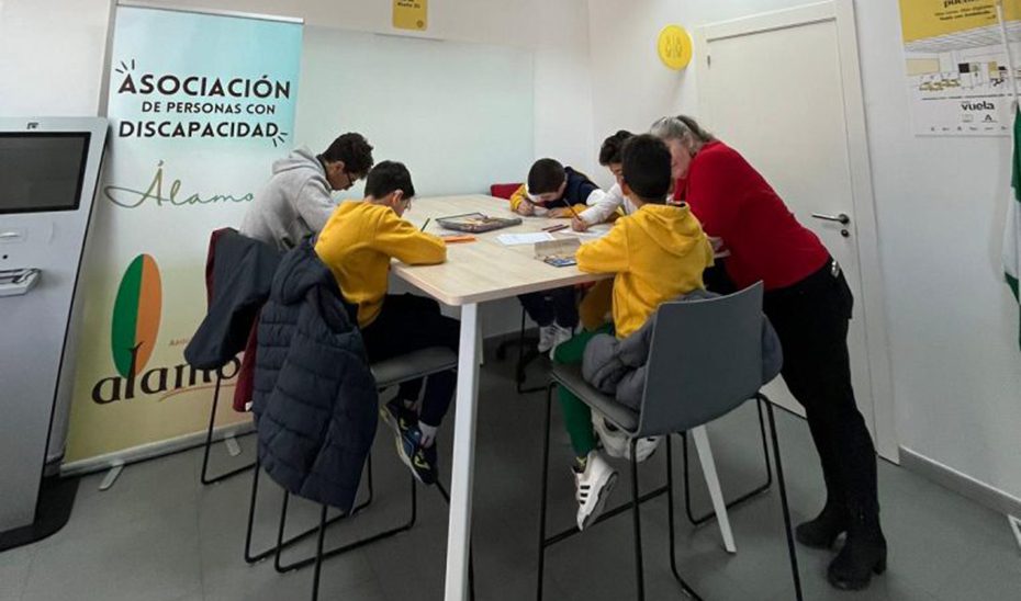 El Punto Vuela de Alcalá la Real se alza con uno de los Premios Nacionales del Día de Internet