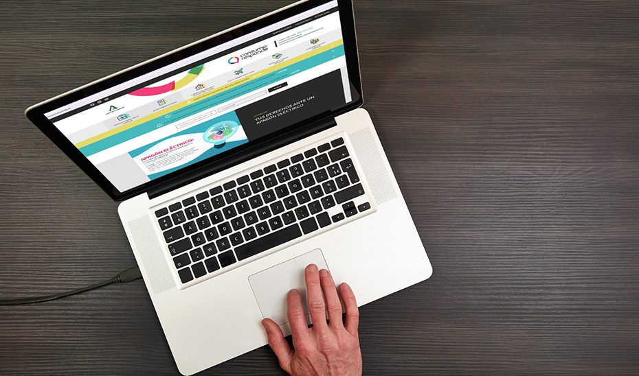 Consumo gestiona más de 1.000 reclamaciones mensuales en Andalucía en 2024