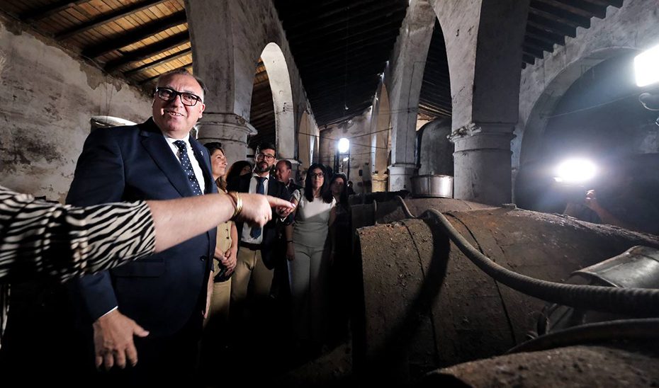 Las bodegas de las Carrionas en Bollullos y del Diezmo en Manzanilla se convertirán en centros de enoturismo