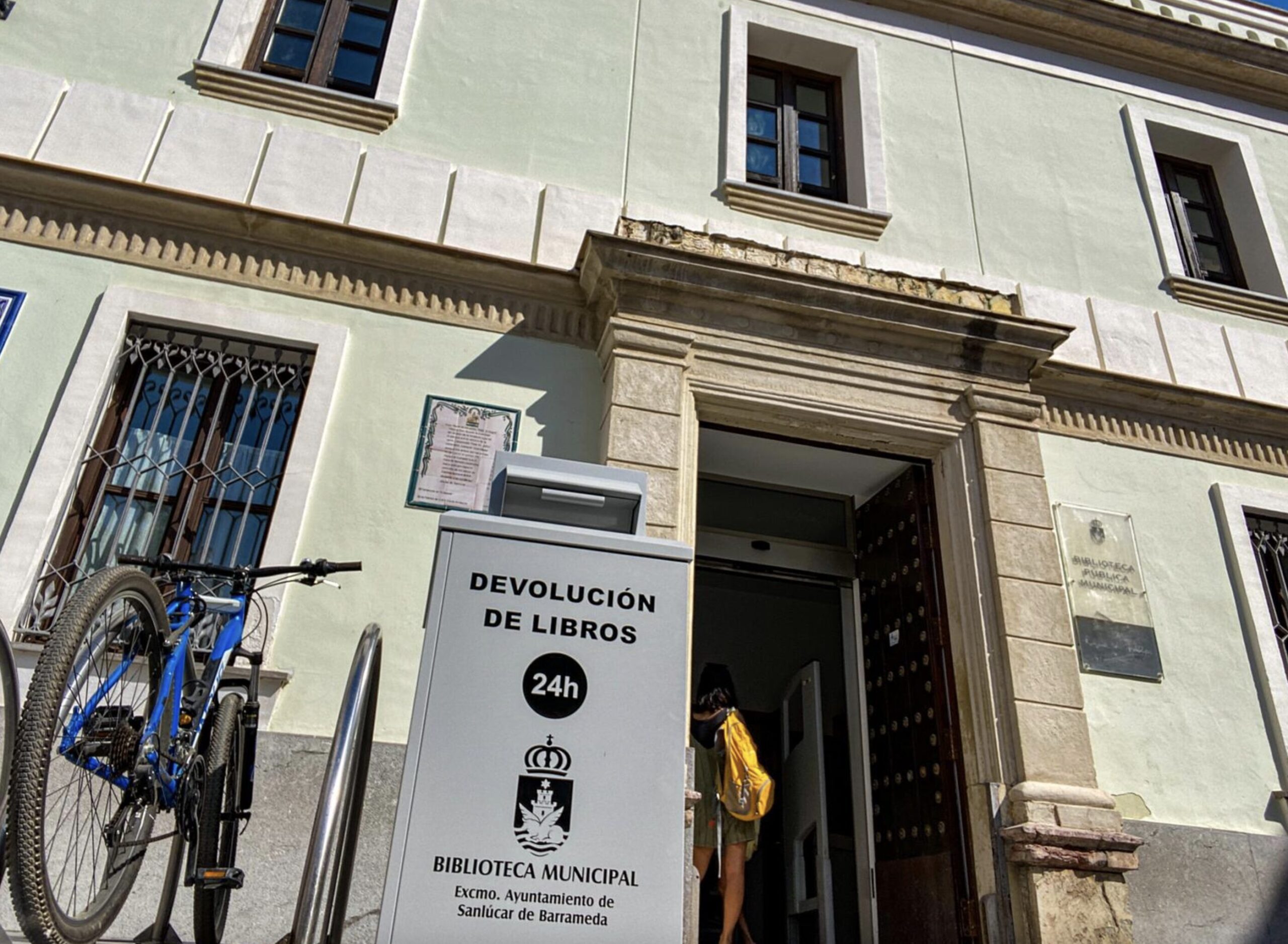 VOX reclama más salas públicas de estudio en Sanlúcar: “Una ciudad de casi 70.000 habitantes no puede conformarse con tan solo un espacio los fines de semana”