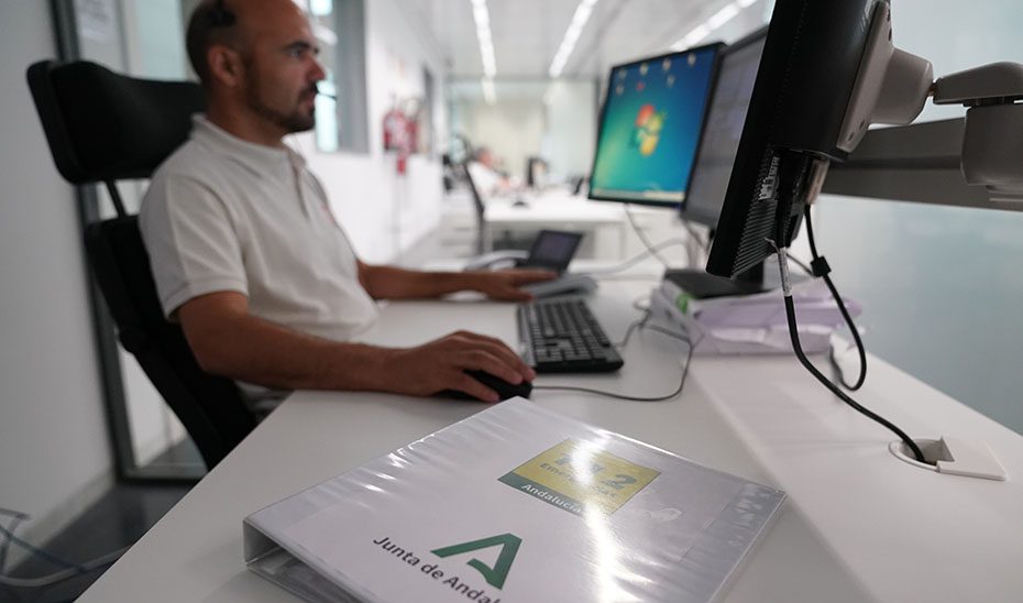 Fallece un varón de 39 años tras caer a una balsa de agua en una fábrica de Los Palacios