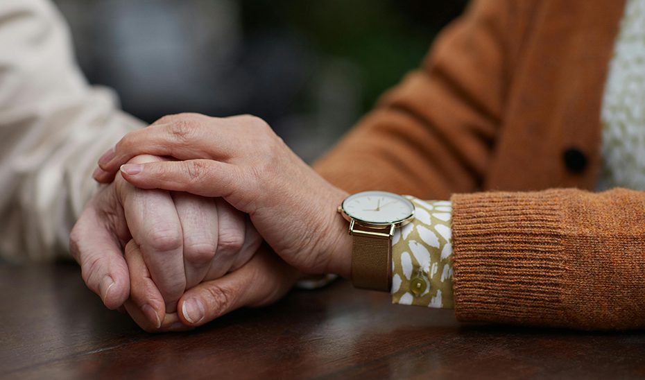 La Junta inicia la formulación de la estrategia para la atención a la soledad en mayores