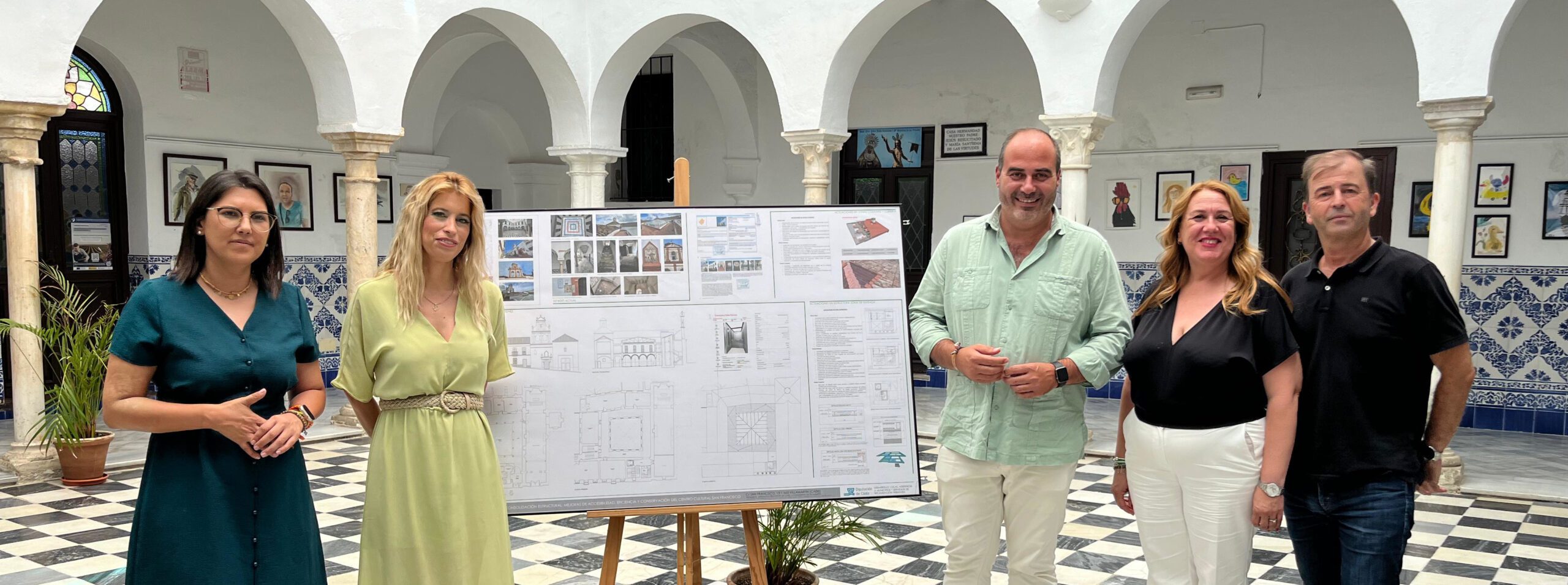 Diputación presenta en Villamartín el proyecto de recuperación del Centro Cultural San Francisco
