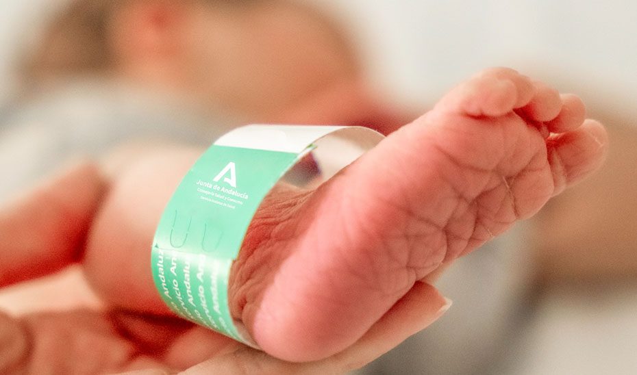 Andalucía amplía su cribado neonatal a 38 enfermedades y lidera la detección precoz en recién nacidos