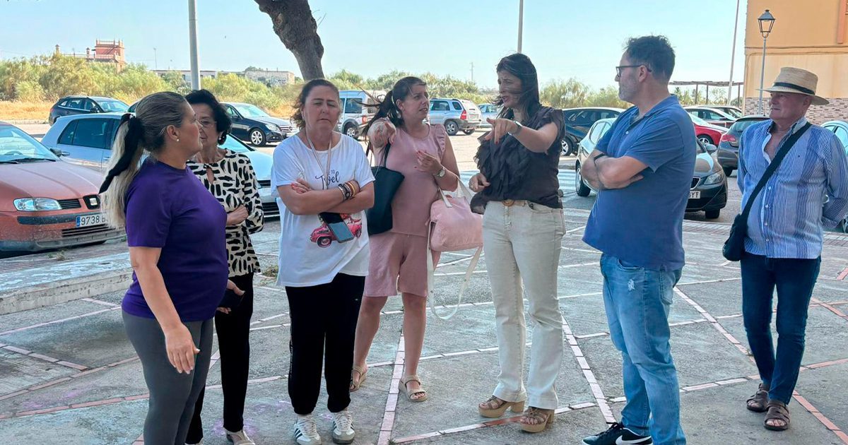 El PP reclama a la alcaldesa actuaciones urgentes en la plaza Jaén de los Tres Bloques