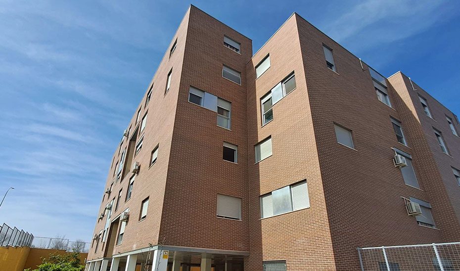 La Junta invertirá más de 1,8 millones en la rehabilitación de 60 viviendas públicas en Linares