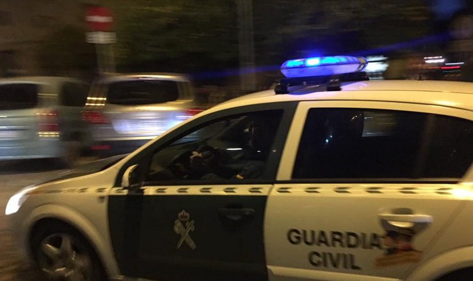 Muere tras ser atropellado por un camión en la A-7, en Almería capital