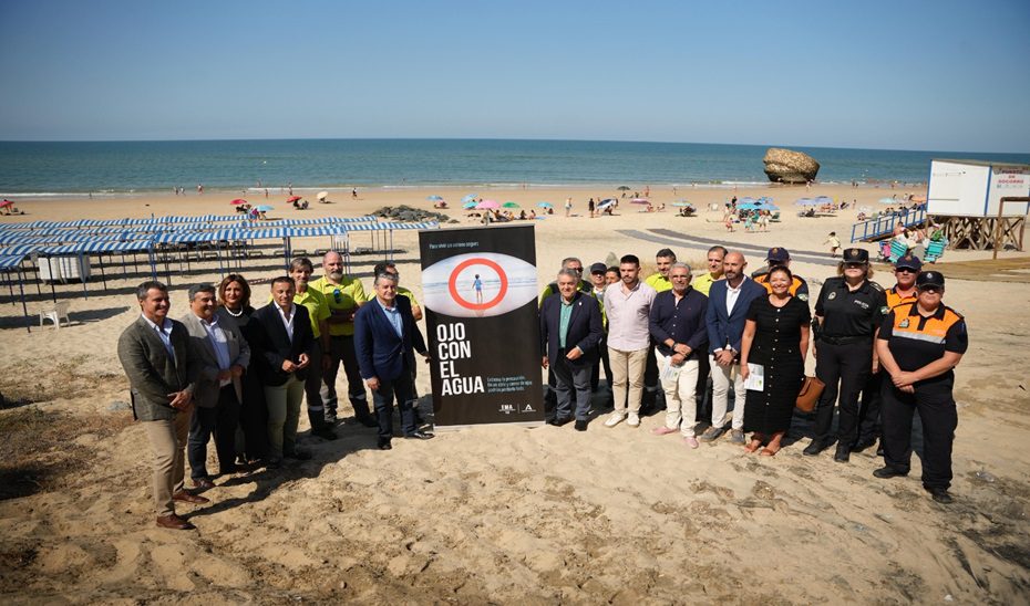 La EMA presenta una campaña para prevenir este verano ahogamientos en las zonas de baño