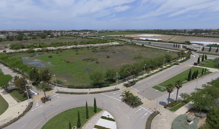 La Junta lanza una oferta de 287 inmuebles para uso residencial, industrial y terciario en Andalucía