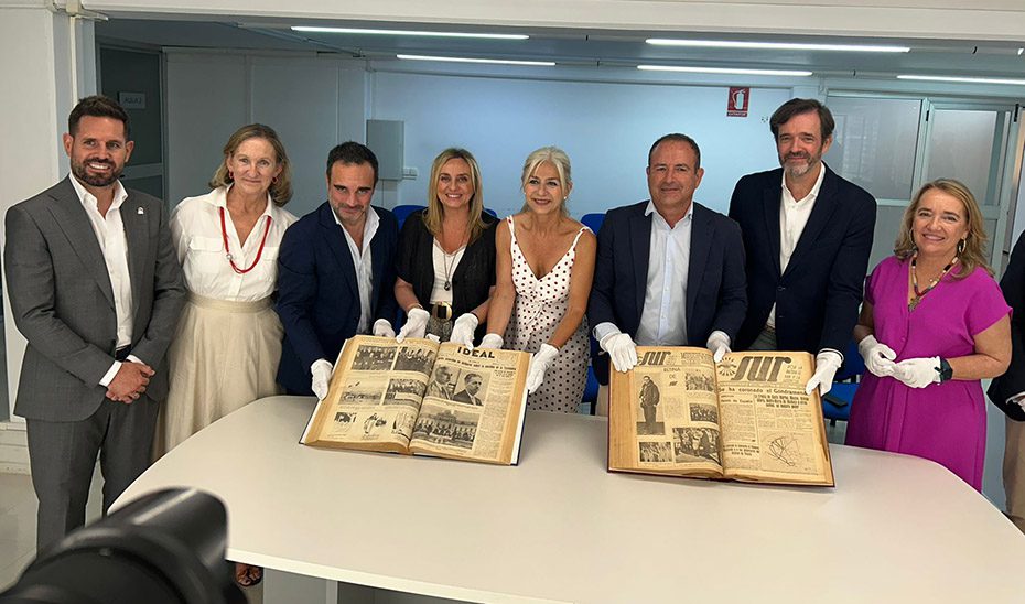 La Biblioteca de Andalucía incorpora a sus fondos más de 140.000 ejemplares de las cabeceras ‘Ideal’ y ‘Sur’