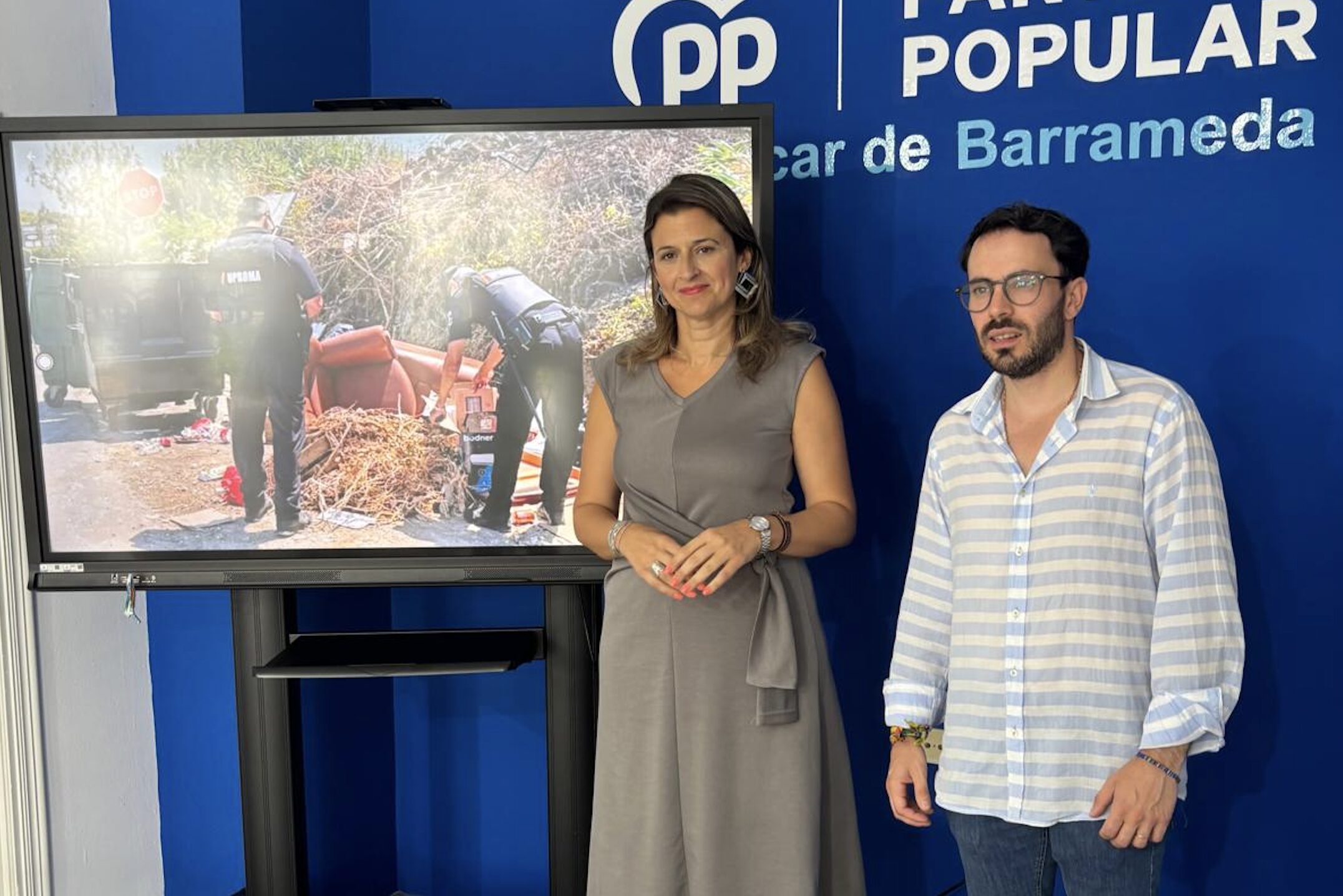 Carmen Pérez pide a IU "no mentir ni llamar cerdos a los ciudadanos, ni flojos a los trabajadores"