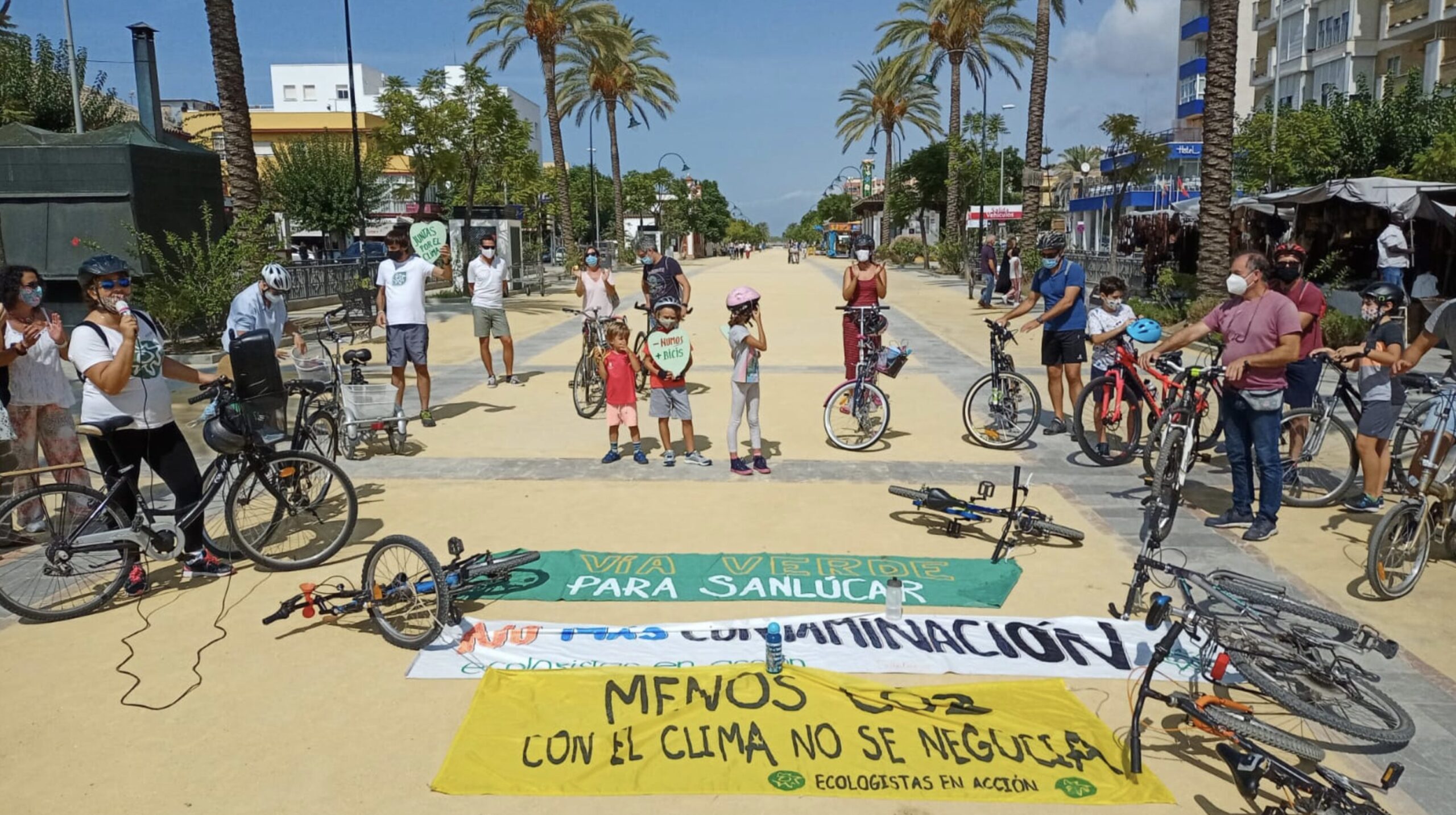 Ecologistas en Acción exige ampliar la Zona de Bajas Emisiones en Sanlúcar al Palomar y al Palmar