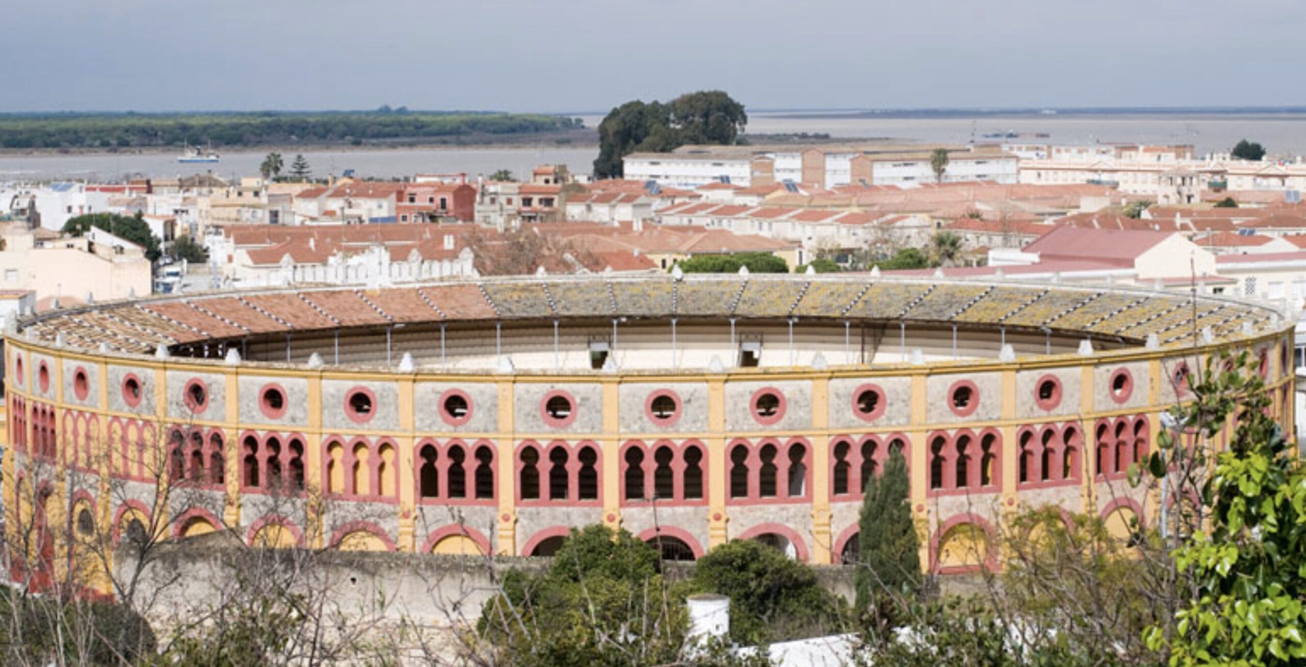 La Plaza de Toros de Sanlúcar culmina su 125 aniversario con una gala final este martes