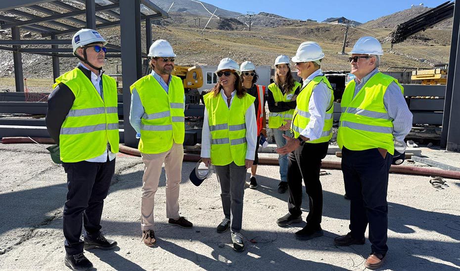Sierra Nevada consolida su presencia en verano mientras acelera las obras para la nueva temporada
