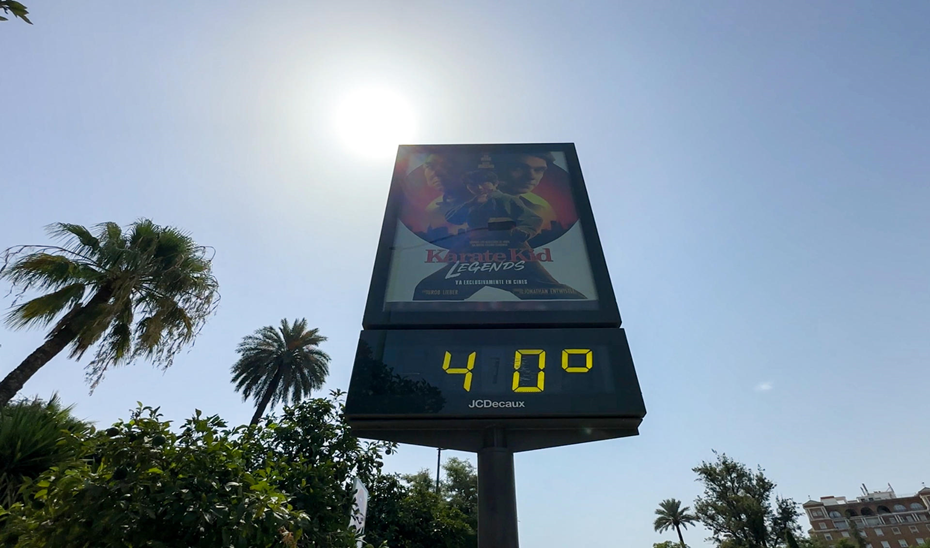 El 1-1-2 reitera la importancia de mantener una correcta hidratación ante la ola de calor