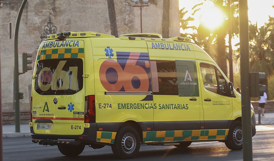 Muere un trabajador arrollado por una carretilla en Alcalá de Guadaíra (Sevilla)