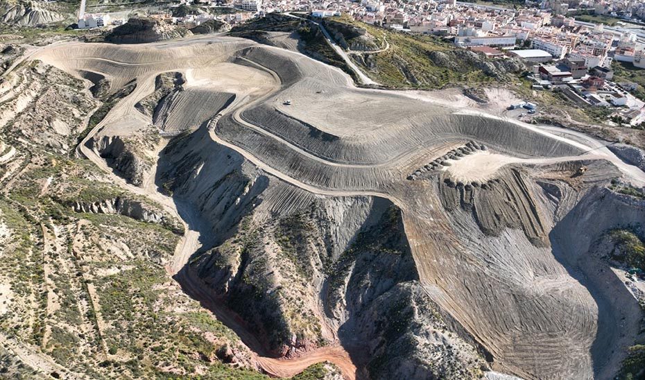 Andalucía clausura vertederos y recupera espacios degradados para consolidar una gestión de residuos más sostenible