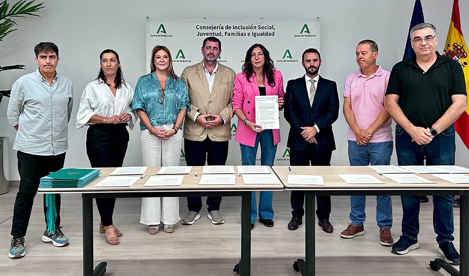 La Junta y la FAMP se incorporan al Observatorio del Servicio Andaluz de Ayuda a Domicilio