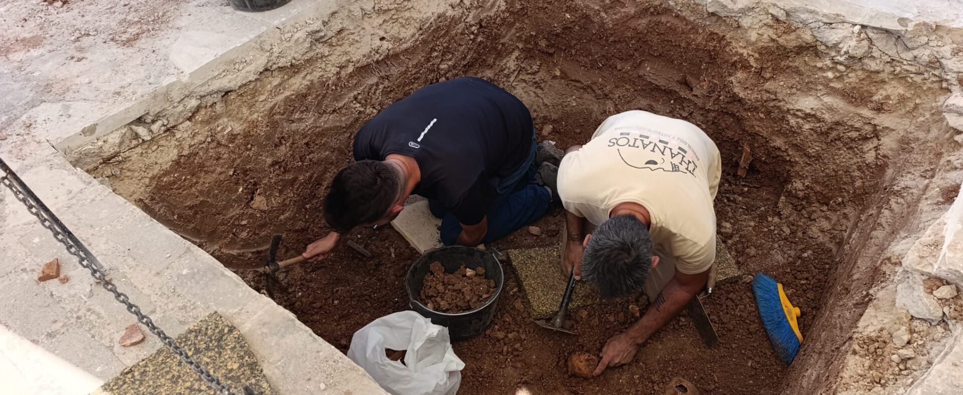 Localizados los restos de personas represaliadas en el cementerio de Benaocaz