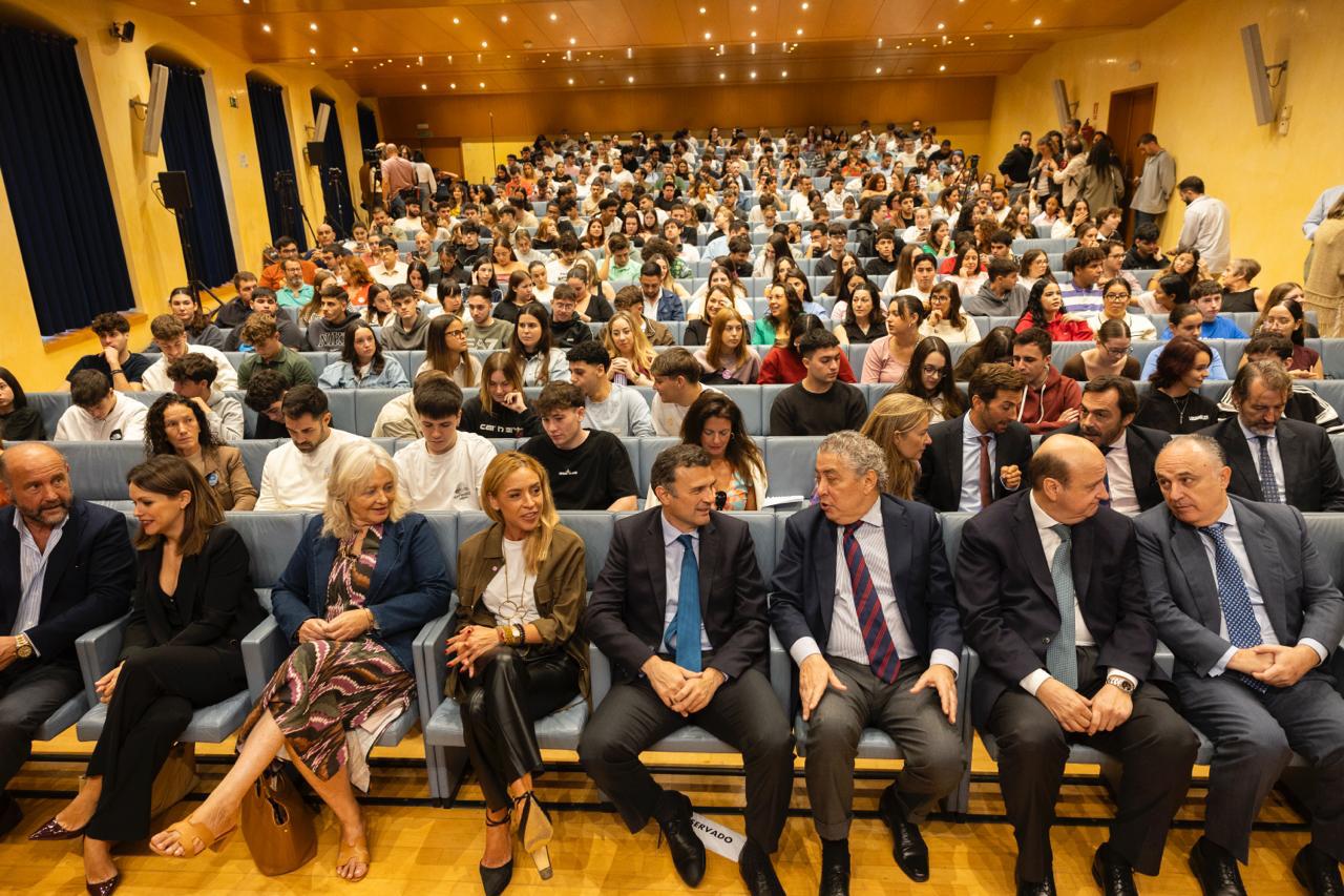 La Fundación CEDE reúne a más de 300 jóvenes en Cádiz en una nueva edición de ‘Talento en Crecimiento’