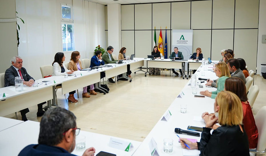 1761315691757SeguimientoCribados_Est.jpg El SAS realiza la mamografía a 1.778 mujeres de las 2.317 afectadas por el cribado del cáncer de mama