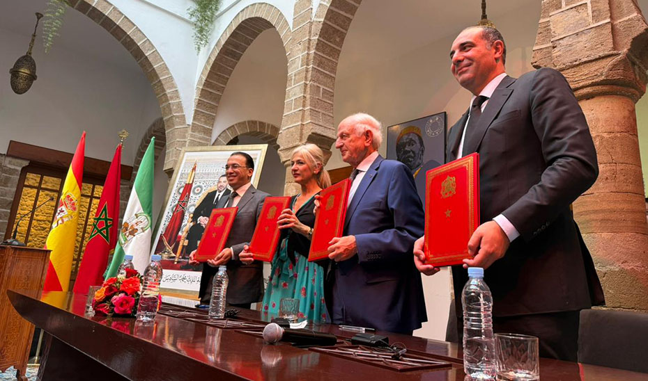 Cultura firma en Essaouira un acuerdo para rehabilitar el Pabellón de Marruecos de la Expo 92