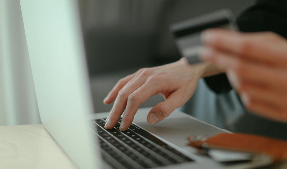 Cómo evitar las compras impulsivas en las promociones ‘online’ del Día Mundial del ‘Shopping’