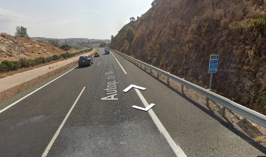 Cinco heridos en un accidente de tráfico en la   AP-7 a su paso por Mijas