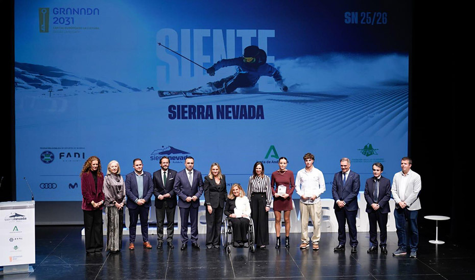 Sierra Nevada homenajea en la gala inaugural de la temporada de invierno a los pioneros de la estación