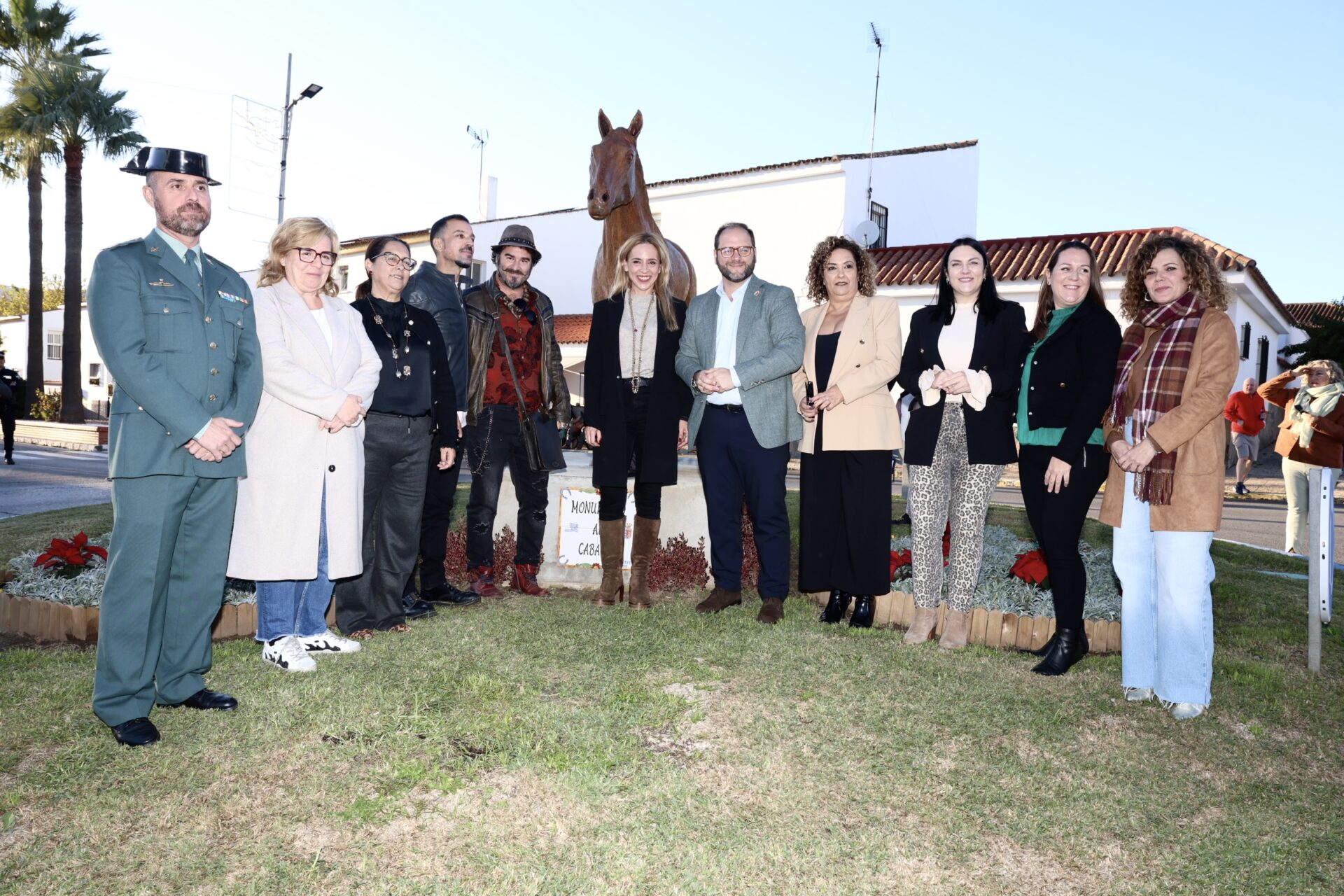 Castellar ya cuenta con un nuevo monumento al caballo