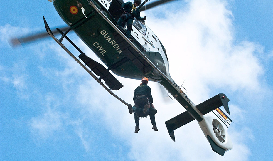 Rescatado en helicóptero un senderista herido tras sufrir una caída en Güejar Sierra