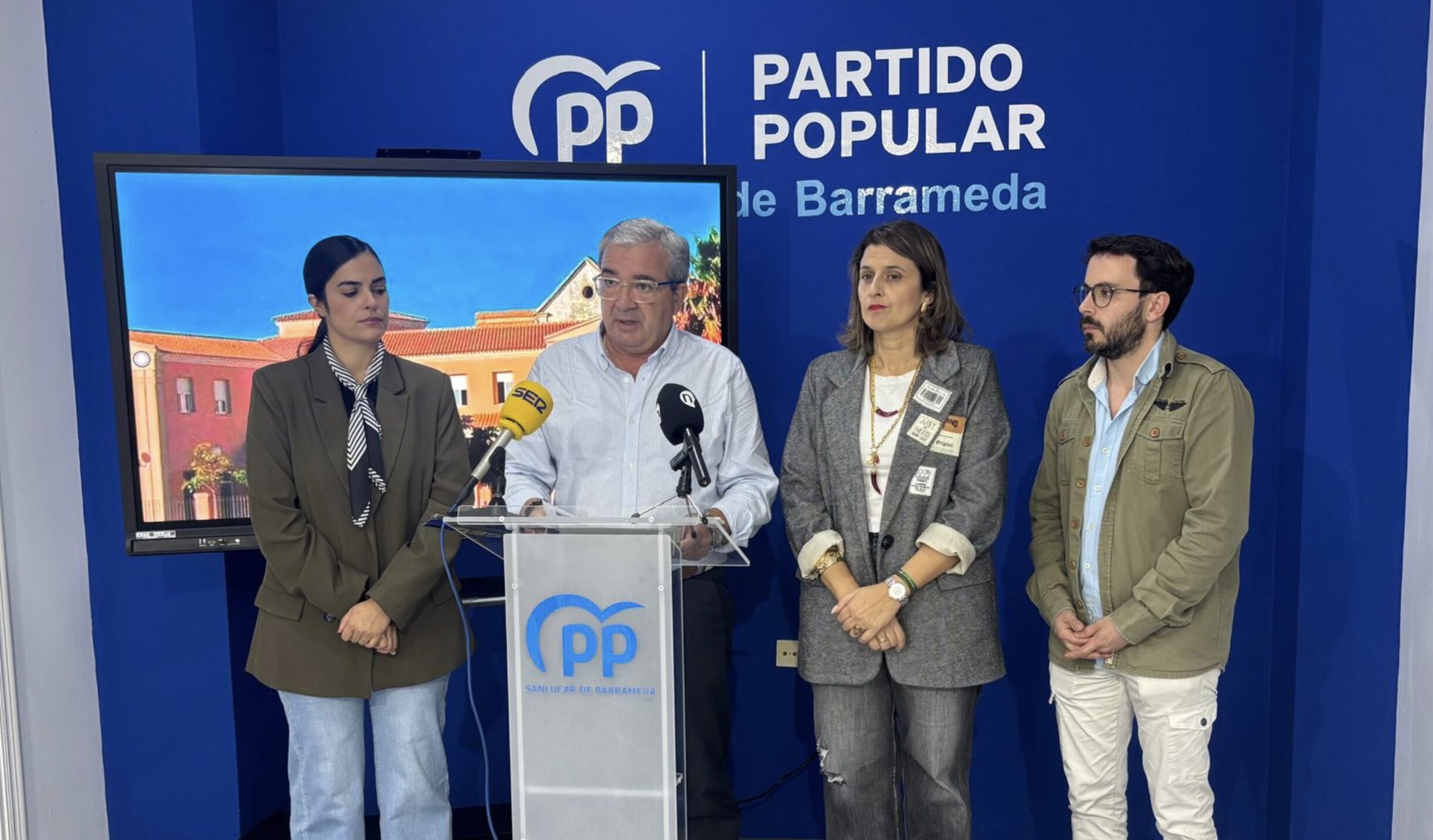 El PP acusa a la alcaldesa de llevar a Emuremasa a una situación de “insolvencia” por su gestión económica
