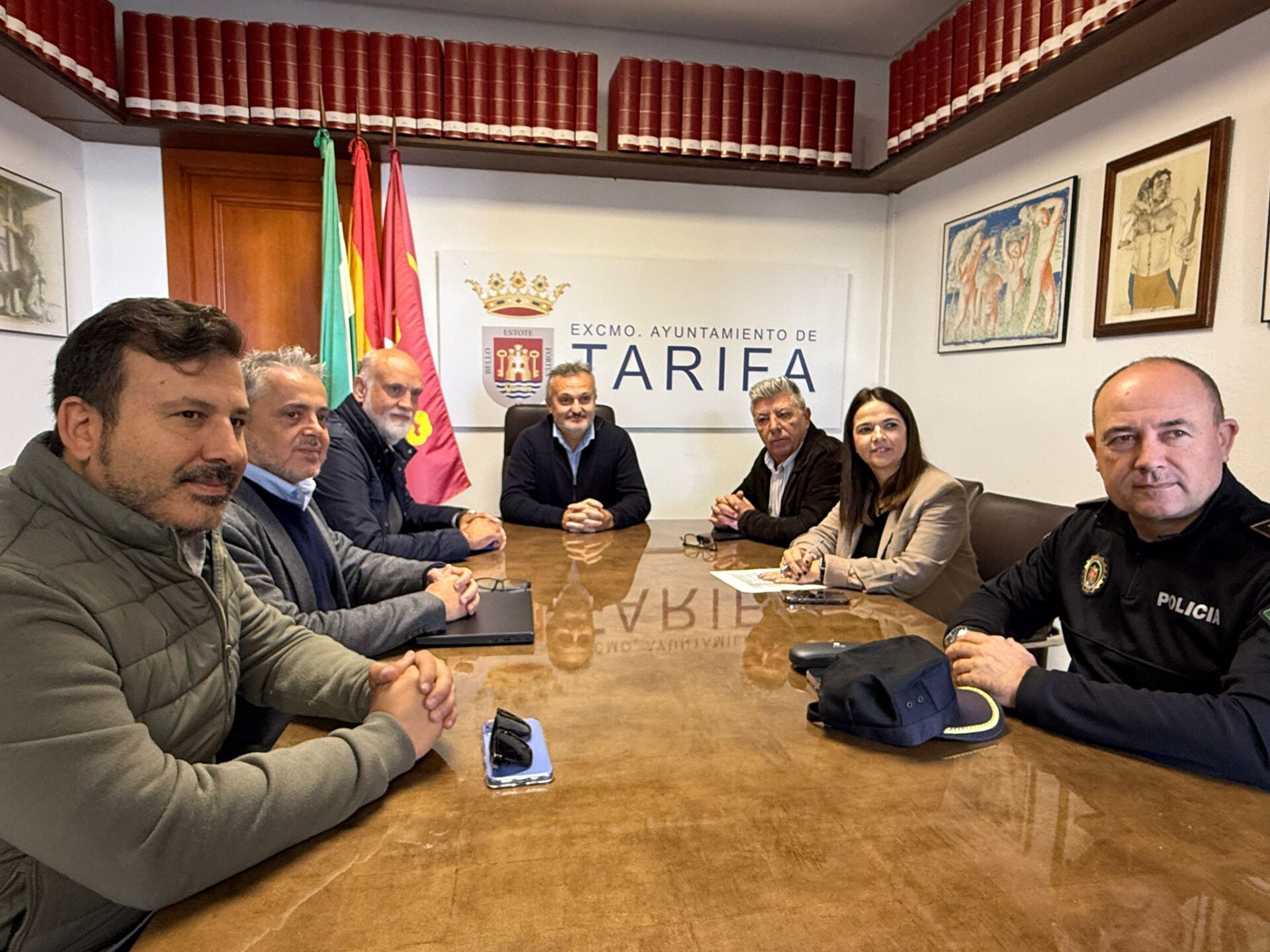 La Diputación encarga un estudio para reordenar el tráfico y diseñar zonas de estacionamiento regulado en Tarifa 